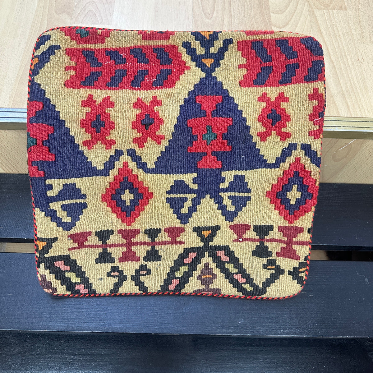 Kilem puder 45.45cm