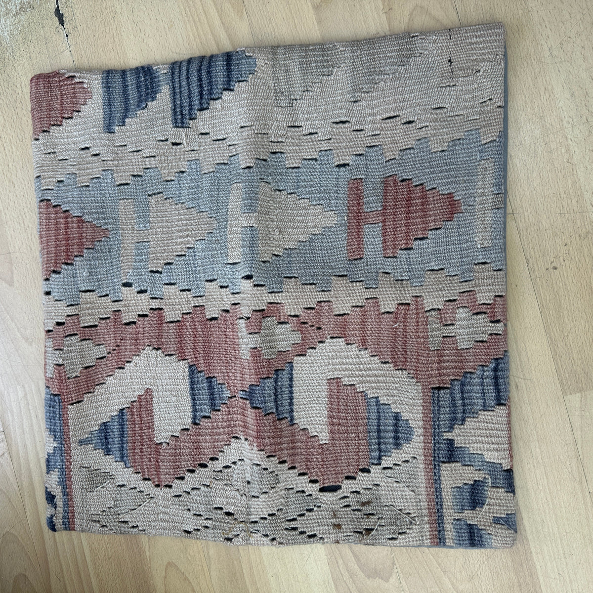 Kilem puder 45.45cm